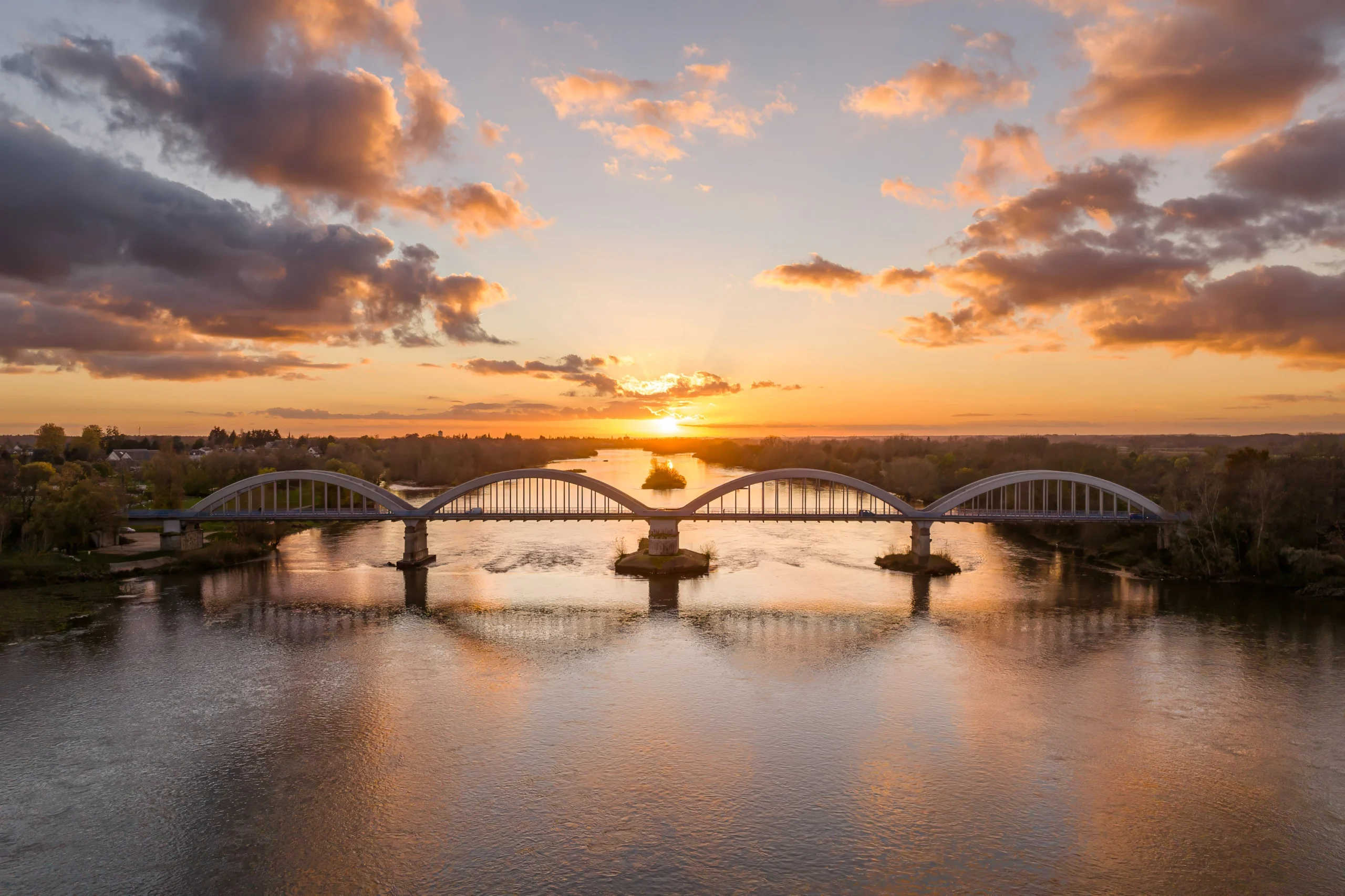 Pont de Muides au crépuscule