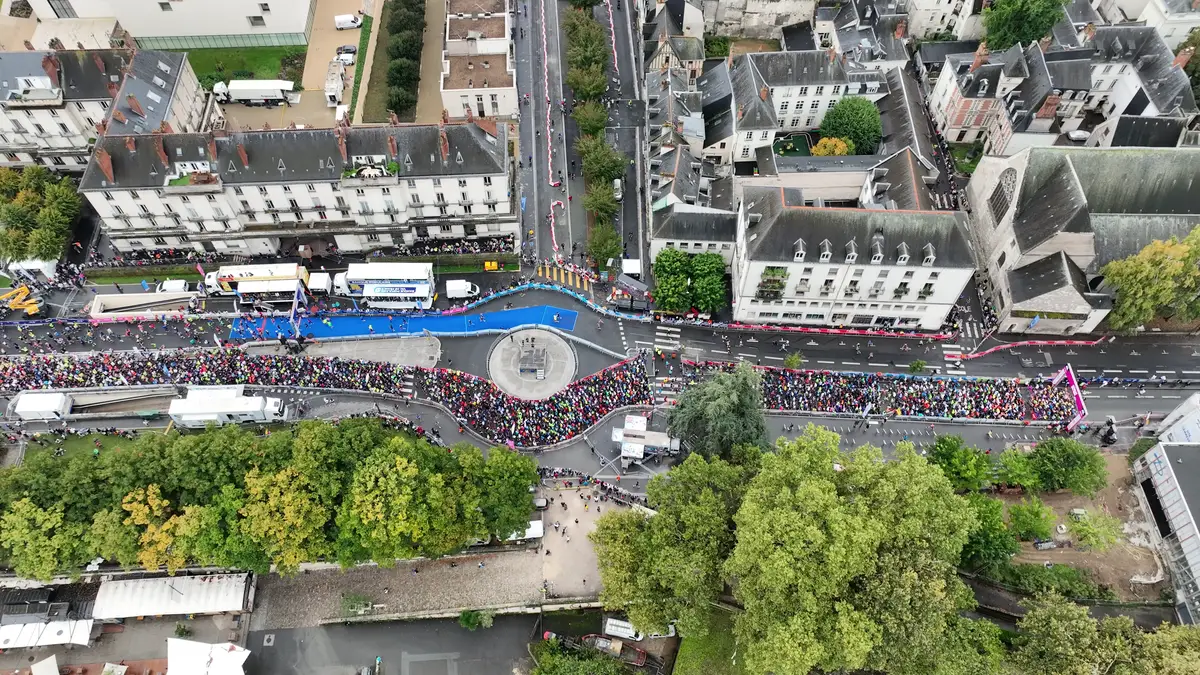 Le départ du 10km de Tours