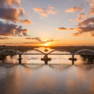 Pont de Muides au crépuscule